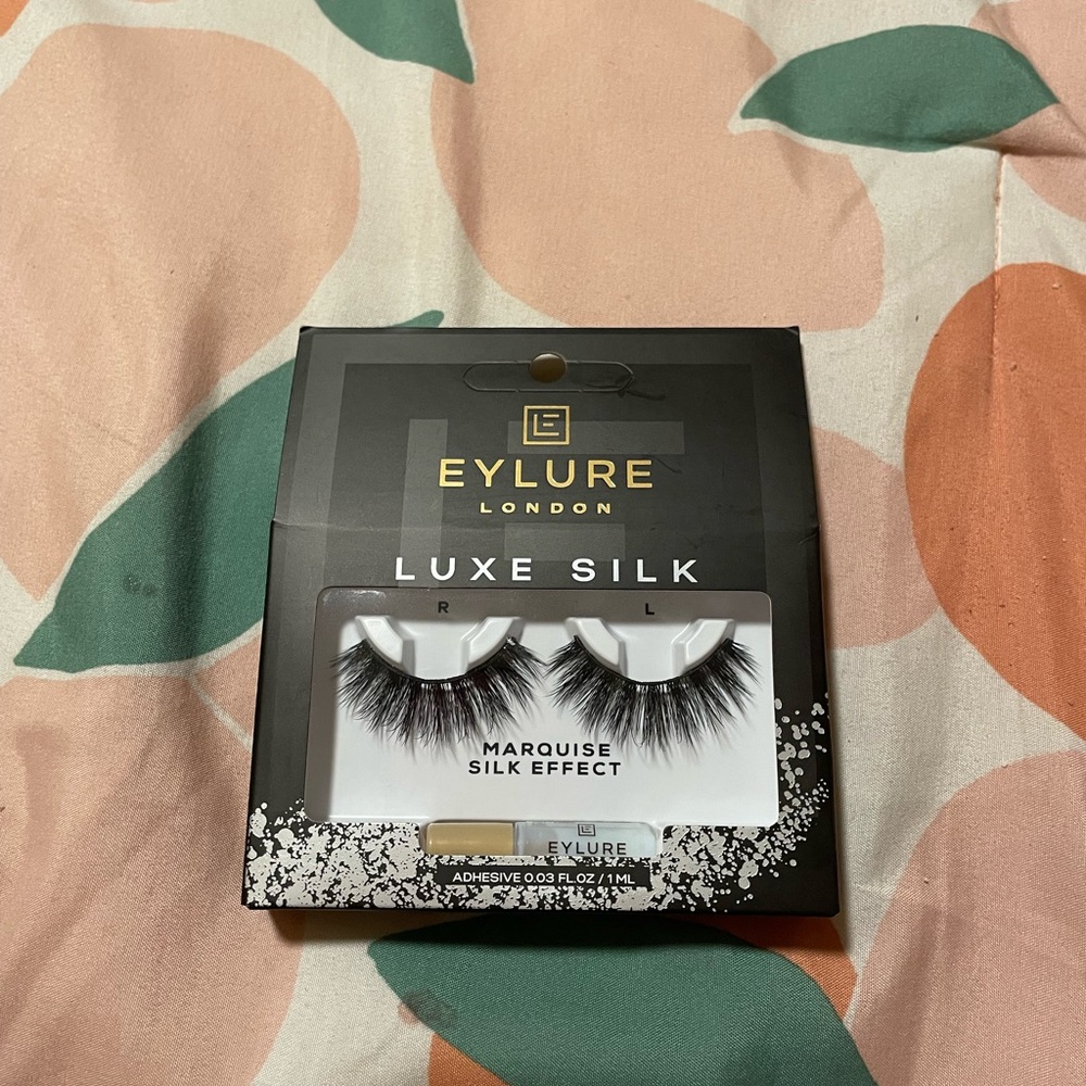 Eylure Luxe Silk Marquise Lashes - Black